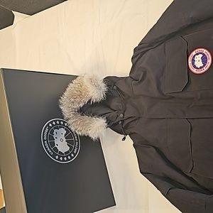 Canada Goose Men's Expedition Black Winter Parka, Size Medium